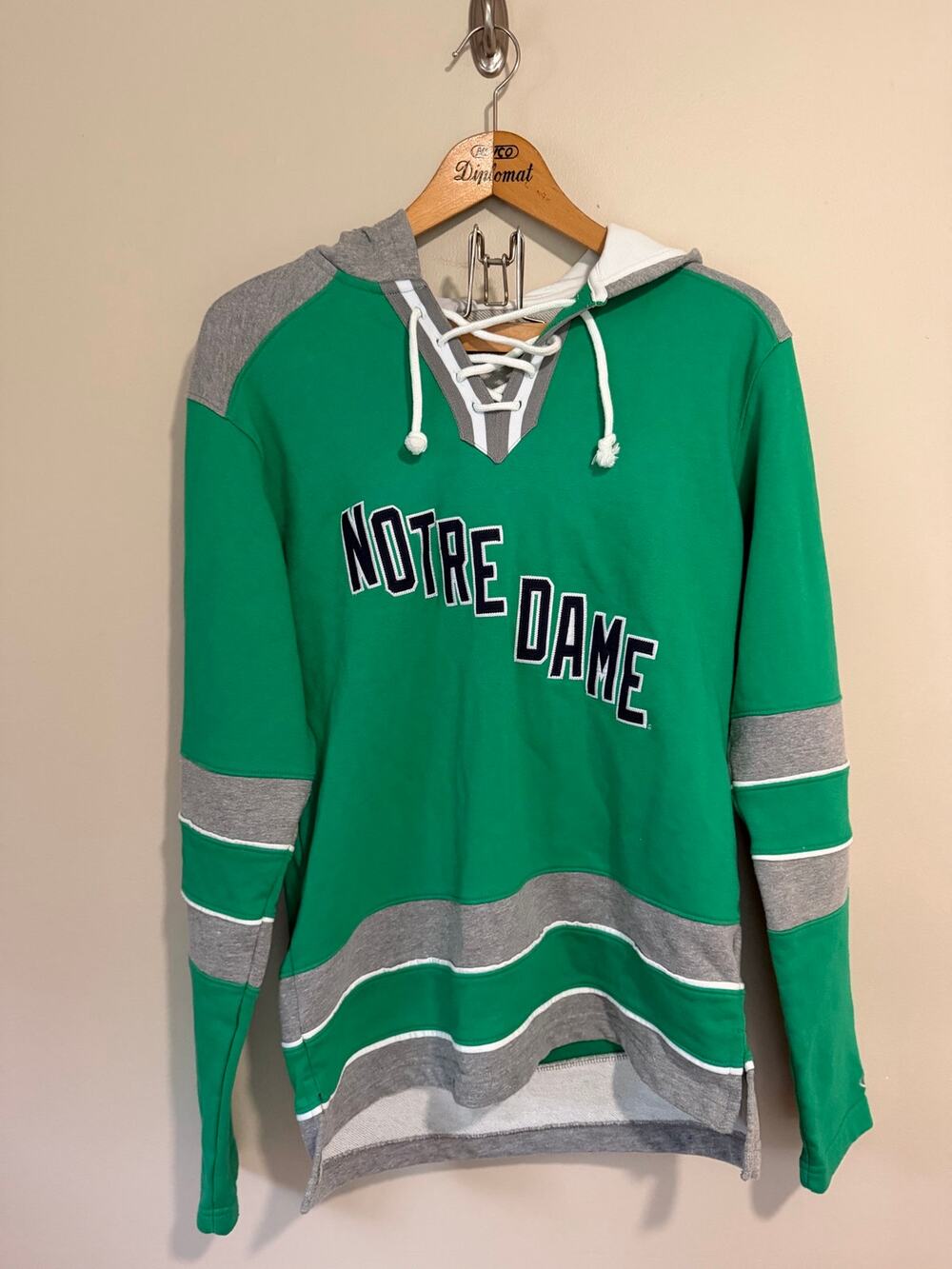 Champion Notre Dame Fighting Irish Hoodie Hockey Style Lace Size Small